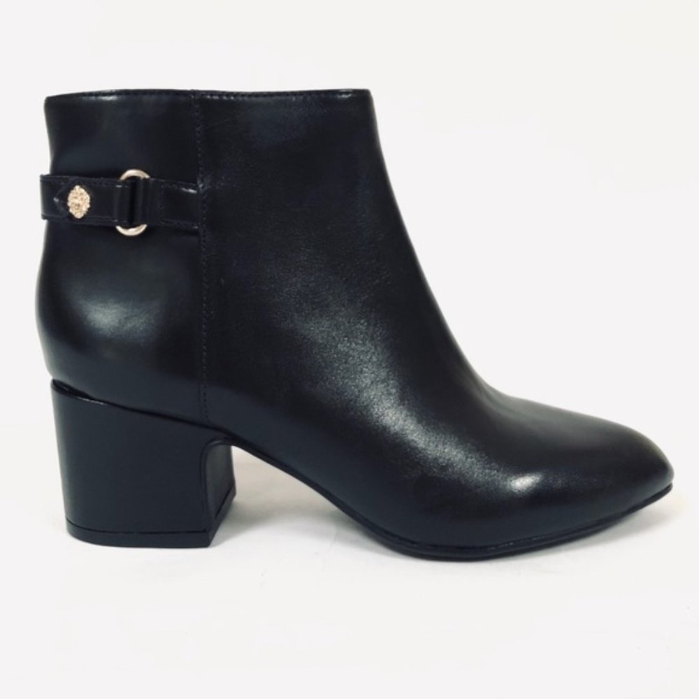 Anne Klein, Hilda Block Booties Black 5.5M.